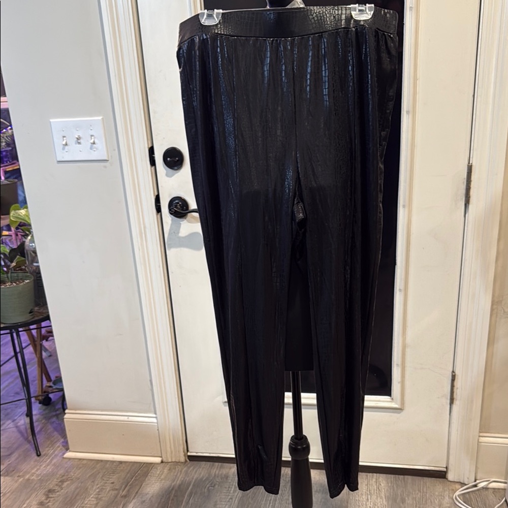 Women’s SHEIN curve  leggings